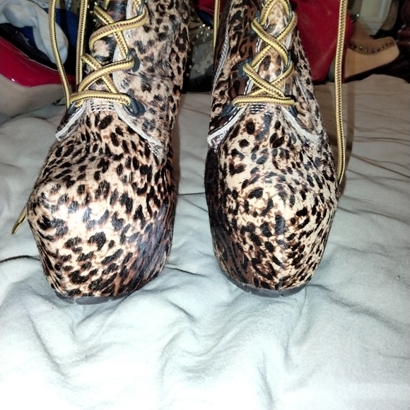 Zigi girl leather leopard boots.🔥🔥 - Picture 2 of 6